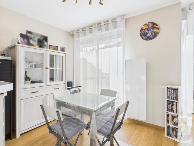 Appartement Studio à vendre - 1 pièce - 33.99 m2 - LUCE - 28 - CENTRE - Century 21 Maitrejean Immobilier