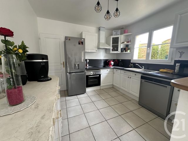 maison à louer - 4 pièces - 90.07 m2 - CHARTRES - 28 - CENTRE - Century 21 Maitrejean Immobilier