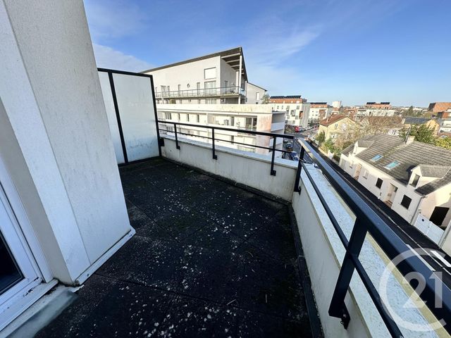 Appartement F2 à louer - 2 pièces - 34.2 m2 - CHARTRES - 28 - CENTRE - Century 21 Maitrejean Immobilier