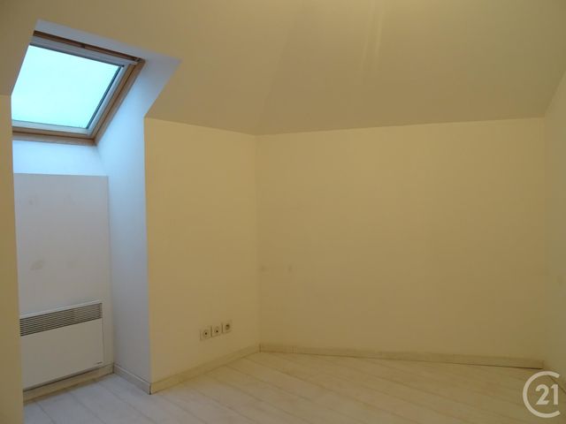 Appartement F2 à louer - 2 pièces - 34.2 m2 - CHARTRES - 28 - CENTRE - Century 21 Maitrejean Immobilier