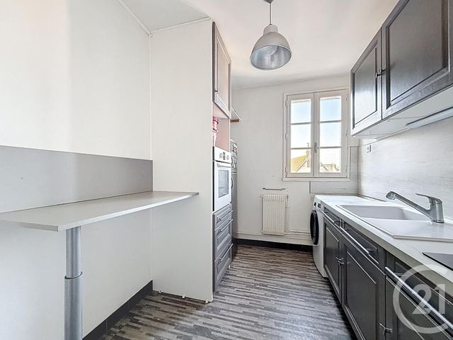 Appartement F3 à vendre - 3 pièces - 55.0 m2 - CHARTRES - 28 - CENTRE - Century 21 Maitrejean Immobilier