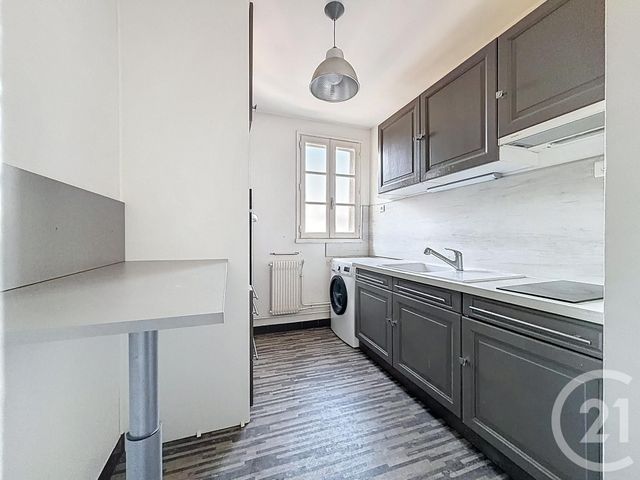 Appartement F3 à vendre - 3 pièces - 55.0 m2 - CHARTRES - 28 - CENTRE - Century 21 Maitrejean Immobilier