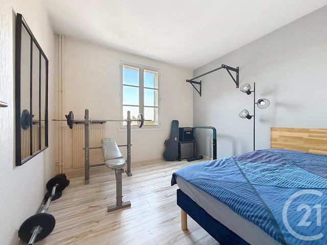 Appartement F3 à vendre - 3 pièces - 55.0 m2 - CHARTRES - 28 - CENTRE - Century 21 Maitrejean Immobilier