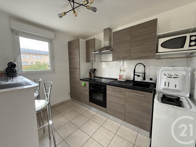 Appartement F2 à louer - 2 pièces - 49.29 m2 - LEVES - 28 - CENTRE - Century 21 Maitrejean Immobilier