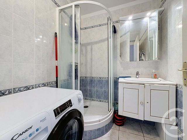 Appartement T4 à vendre - 4 pièces - 73.55 m2 - CHARTRES - 28 - CENTRE - Century 21 Maitrejean Immobilier