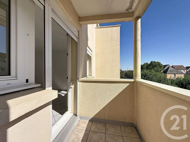 Appartement T4 à vendre - 4 pièces - 73.55 m2 - CHARTRES - 28 - CENTRE - Century 21 Maitrejean Immobilier