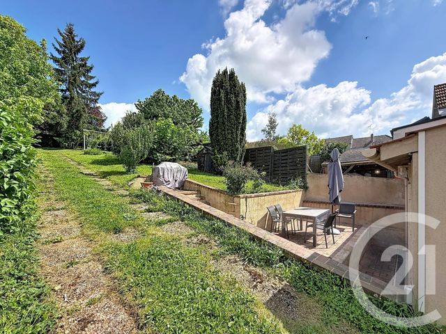maison à vendre - 6 pièces - 86.0 m2 - CHARTRES - 28 - CENTRE - Century 21 Maitrejean Immobilier