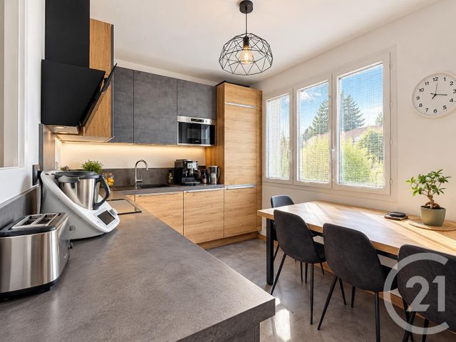 maison à vendre - 6 pièces - 86.0 m2 - CHARTRES - 28 - CENTRE - Century 21 Maitrejean Immobilier