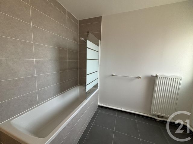 maison à louer - 5 pièces - 111.31 m2 - CHARTRES - 28 - CENTRE - Century 21 Maitrejean Immobilier