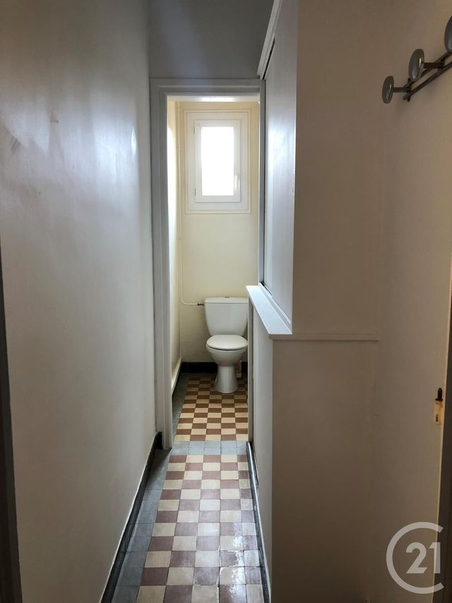 Appartement F2 à louer - 2 pièces - 48.55 m2 - CHARTRES - 28 - CENTRE - Century 21 Maitrejean Immobilier