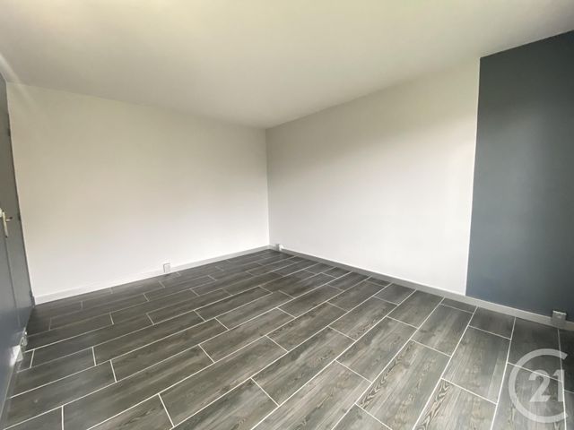 Appartement F3 à louer - 3 pièces - 59.61 m2 - CHARTRES - 28 - CENTRE - Century 21 Maitrejean Immobilier