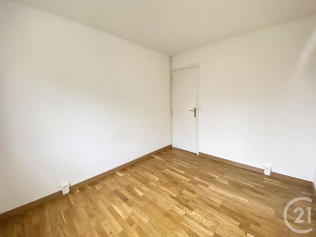 Appartement F3 à louer - 3 pièces - 59.61 m2 - CHARTRES - 28 - CENTRE - Century 21 Maitrejean Immobilier