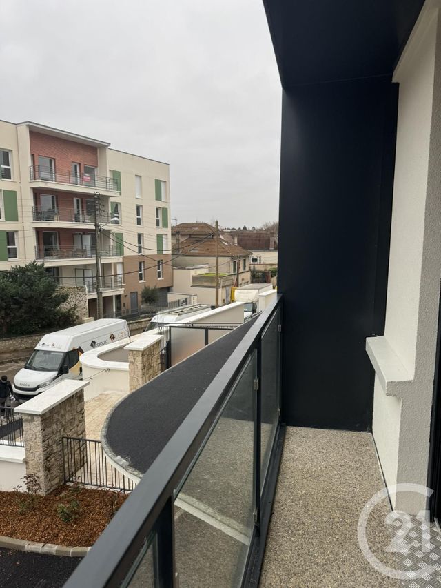Appartement T2 à louer - 2 pièces - 51.45 m2 - CHARTRES - 28 - CENTRE - Century 21 Maitrejean Immobilier