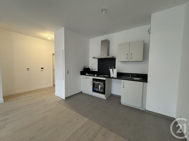 Appartement T2 à louer - 2 pièces - 51.45 m2 - CHARTRES - 28 - CENTRE - Century 21 Maitrejean Immobilier