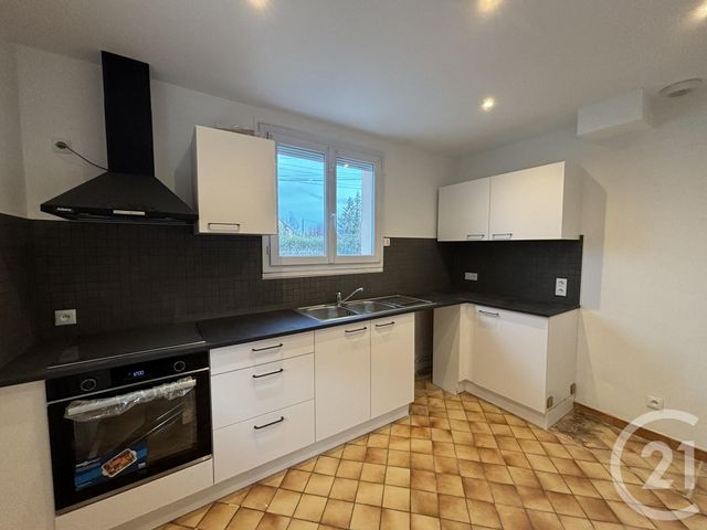 maison à louer - 4 pièces - 82.5 m2 - LEVES - 28 - CENTRE - Century 21 Maitrejean Immobilier