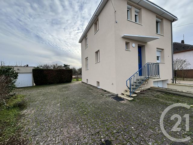 maison à louer - 4 pièces - 82.5 m2 - LEVES - 28 - CENTRE - Century 21 Maitrejean Immobilier