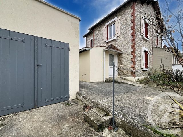 maison à vendre - 4 pièces - 65.0 m2 - CHARTRES - 28 - CENTRE - Century 21 Maitrejean Immobilier