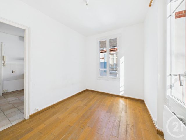 Appartement F2 à vendre - 2 pièces - 37.31 m2 - CHARTRES - 28 - CENTRE - Century 21 Maitrejean Immobilier