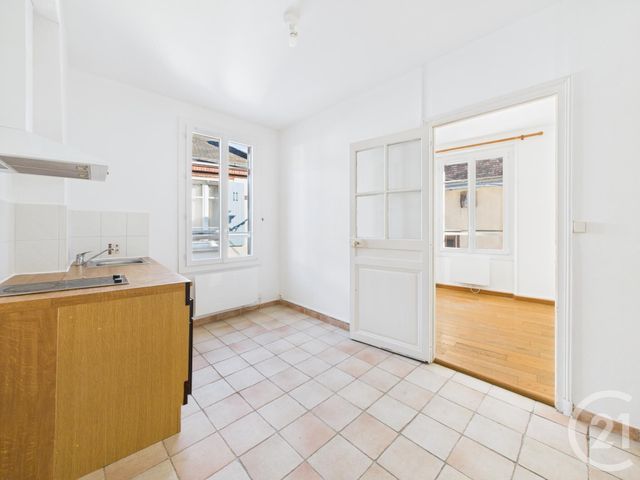 Appartement F2 à vendre - 2 pièces - 37.31 m2 - CHARTRES - 28 - CENTRE - Century 21 Maitrejean Immobilier