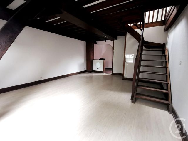 Appartement F3 à louer - 3 pièces - 81.03 m2 - CHARTRES - 28 - CENTRE - Century 21 Maitrejean Immobilier