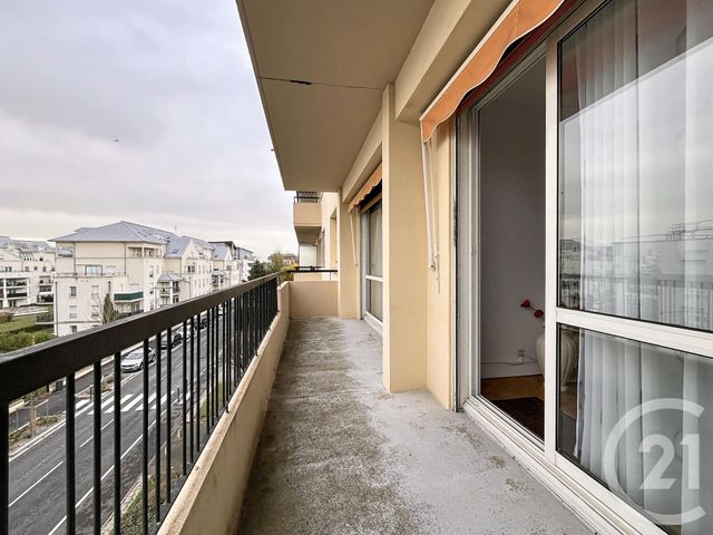 Appartement F4 à vendre - 4 pièces - 97.19 m2 - CHARTRES - 28 - CENTRE - Century 21 Maitrejean Immobilier