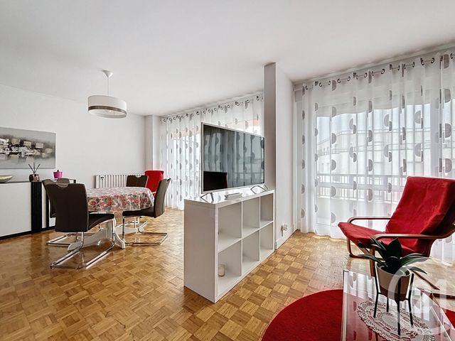 Appartement F4 à vendre - 4 pièces - 97.19 m2 - CHARTRES - 28 - CENTRE - Century 21 Maitrejean Immobilier