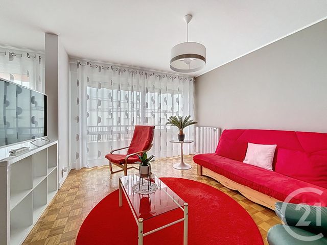 Appartement F4 à vendre - 4 pièces - 97.19 m2 - CHARTRES - 28 - CENTRE - Century 21 Maitrejean Immobilier