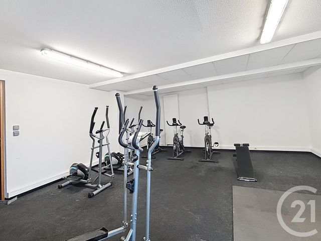 Appartement F1 à vendre - 1 pièce - 28.0 m2 - CHARTRES - 28 - CENTRE - Century 21 Maitrejean Immobilier