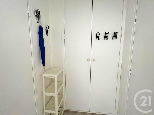 Appartement F1 à vendre - 1 pièce - 24.66 m2 - CHARTRES - 28 - CENTRE - Century 21 Maitrejean Immobilier