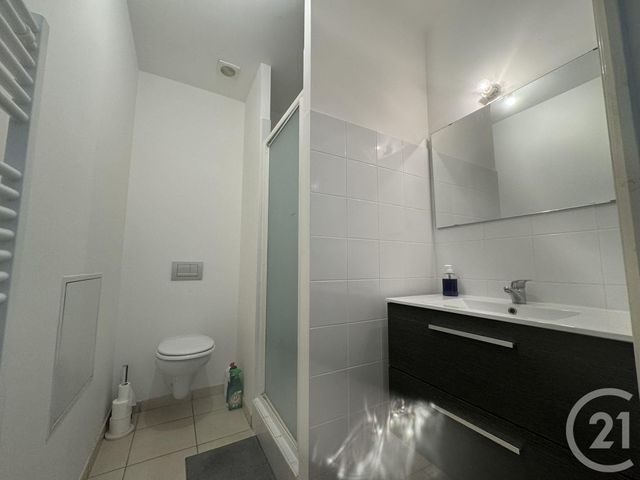 Appartement F2 à louer - 2 pièces - 37.72 m2 - CHARTRES - 28 - CENTRE - Century 21 Maitrejean Immobilier