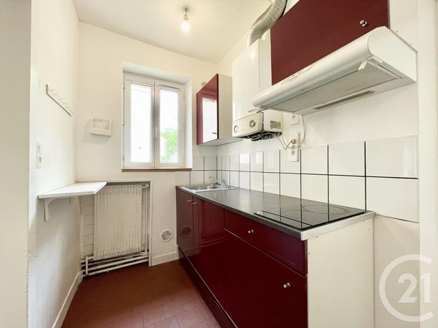 Appartement F2 à louer - 2 pièces - 51.65 m2 - CHARTRES - 28 - CENTRE - Century 21 Maitrejean Immobilier