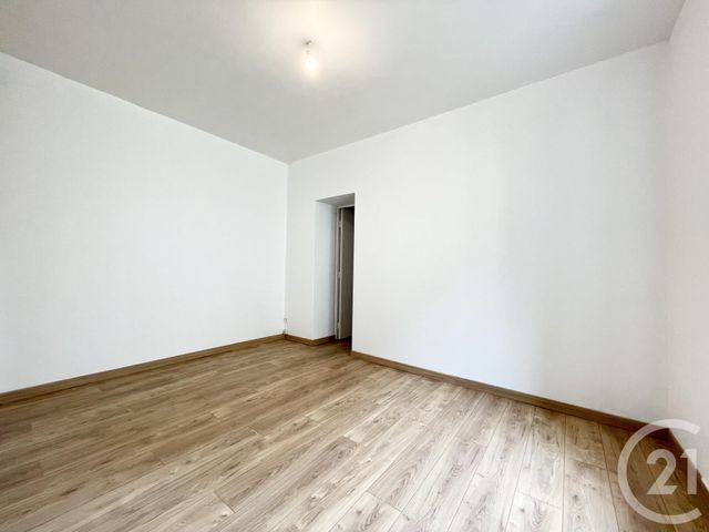 Appartement F2 à louer - 2 pièces - 51.65 m2 - CHARTRES - 28 - CENTRE - Century 21 Maitrejean Immobilier