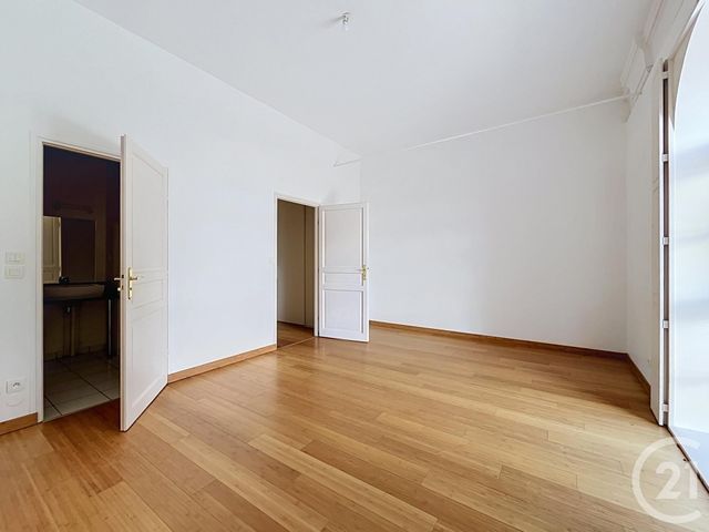 Appartement F3 à vendre - 4 pièces - 92.5 m2 - CHARTRES - 28 - CENTRE - Century 21 Maitrejean Immobilier