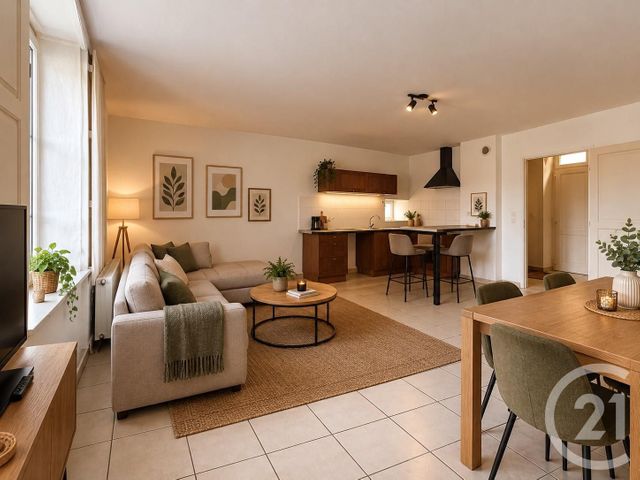 Appartement F3 à vendre - 4 pièces - 92.5 m2 - CHARTRES - 28 - CENTRE - Century 21 Maitrejean Immobilier