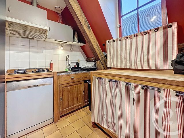 Appartement T2 à vendre - 3 pièces - 91.93 m2 - CHARTRES - 28 - CENTRE - Century 21 Maitrejean Immobilier