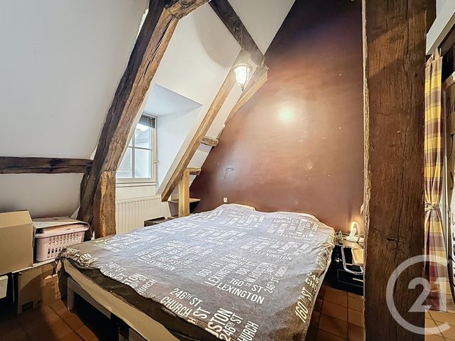 Appartement T2 à vendre - 3 pièces - 91.93 m2 - CHARTRES - 28 - CENTRE - Century 21 Maitrejean Immobilier