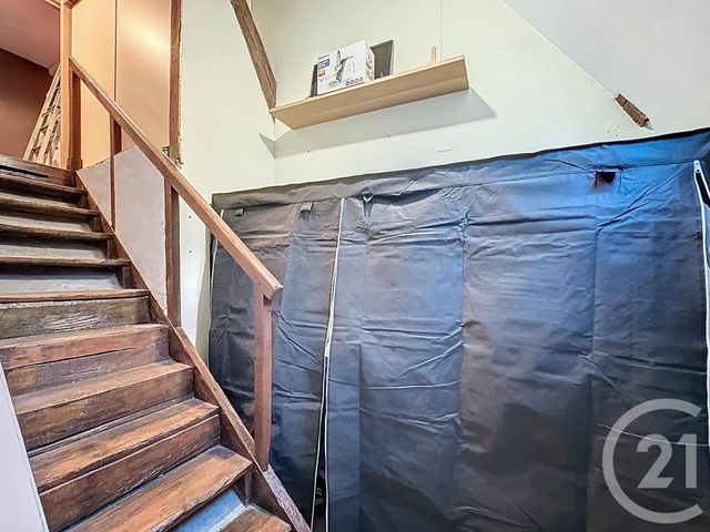 Appartement T2 à vendre - 3 pièces - 91.93 m2 - CHARTRES - 28 - CENTRE - Century 21 Maitrejean Immobilier