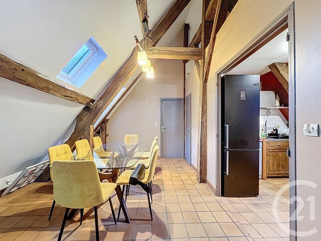 Appartement T2 à vendre - 3 pièces - 91.93 m2 - CHARTRES - 28 - CENTRE - Century 21 Maitrejean Immobilier