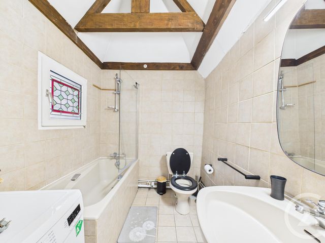 Appartement F2 à vendre - 2 pièces - 57.75 m2 - CHARTRES - 28 - CENTRE - Century 21 Maitrejean Immobilier