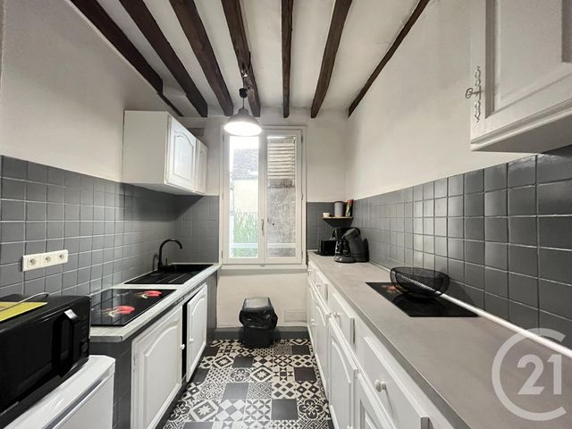 Appartement F2 à vendre - 2 pièces - 57.75 m2 - CHARTRES - 28 - CENTRE - Century 21 Maitrejean Immobilier