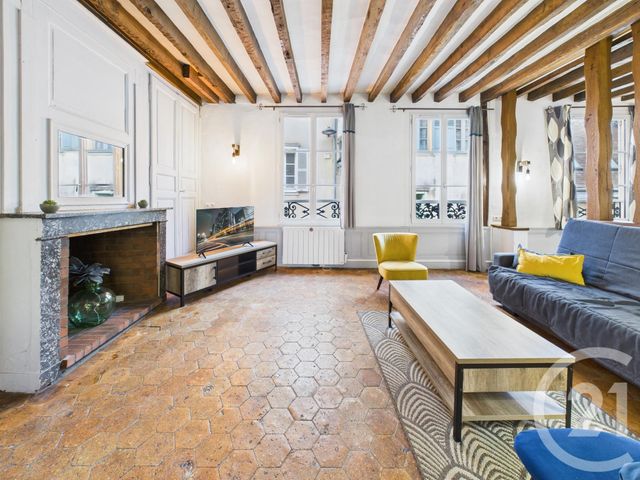 Appartement F2 à vendre - 2 pièces - 57.75 m2 - CHARTRES - 28 - CENTRE - Century 21 Maitrejean Immobilier