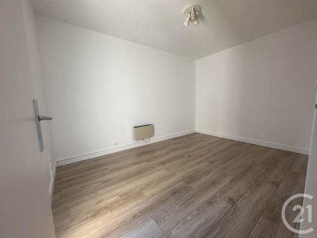 Appartement F2 à louer - 2 pièces - 45.91 m2 - CHARTRES - 28 - CENTRE - Century 21 Maitrejean Immobilier