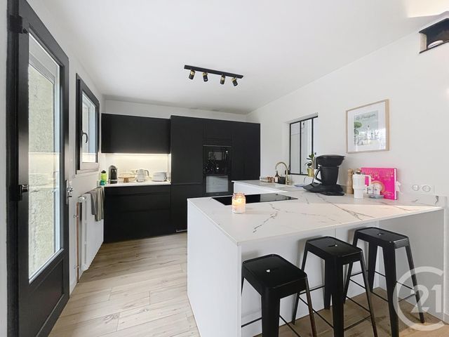 maison à vendre - 8 pièces - 160.71 m2 - CHARTRES - 28 - CENTRE - Century 21 Maitrejean Immobilier