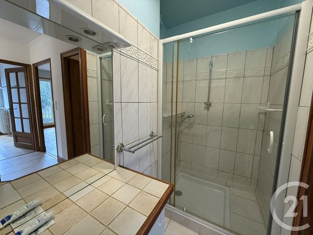 Appartement F4 à louer - 5 pièces - 112.11 m2 - CHARTRES - 28 - CENTRE - Century 21 Maitrejean Immobilier