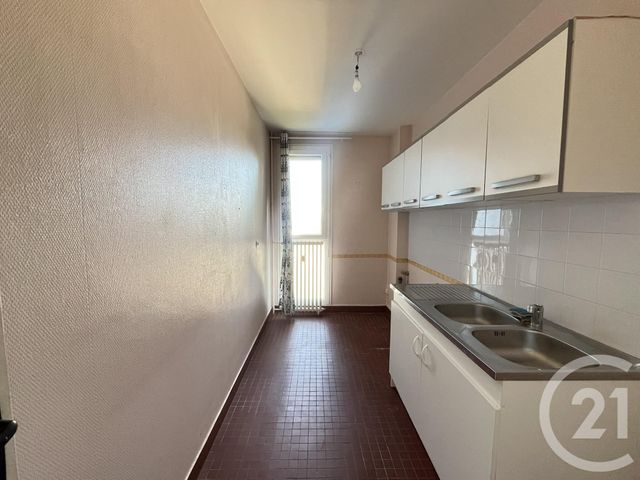 Appartement F3 à vendre - 3 pièces - 64.0 m2 - CHARTRES - 28 - CENTRE - Century 21 Maitrejean Immobilier