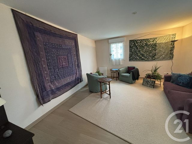 Appartement F2 à louer - 2 pièces - 48.54 m2 - CHARTRES - 28 - CENTRE - Century 21 Maitrejean Immobilier