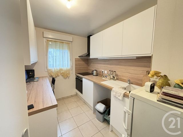 Appartement F2 à louer - 2 pièces - 48.54 m2 - CHARTRES - 28 - CENTRE - Century 21 Maitrejean Immobilier