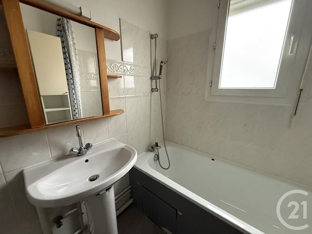 Appartement F1 à louer - 1 pièce - 19.83 m2 - CHARTRES - 28 - CENTRE - Century 21 Maitrejean Immobilier