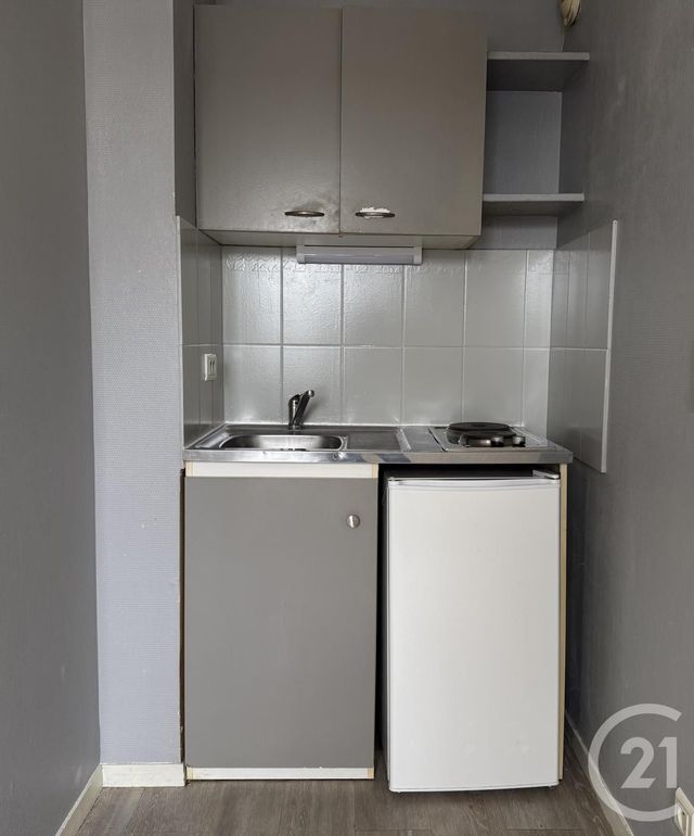 Appartement F1 à louer - 1 pièce - 19.83 m2 - CHARTRES - 28 - CENTRE - Century 21 Maitrejean Immobilier