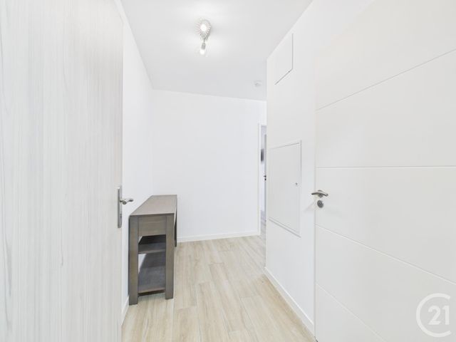 Appartement F3 à vendre - 3 pièces - 64.1 m2 - CHARTRES - 28 - CENTRE - Century 21 Maitrejean Immobilier